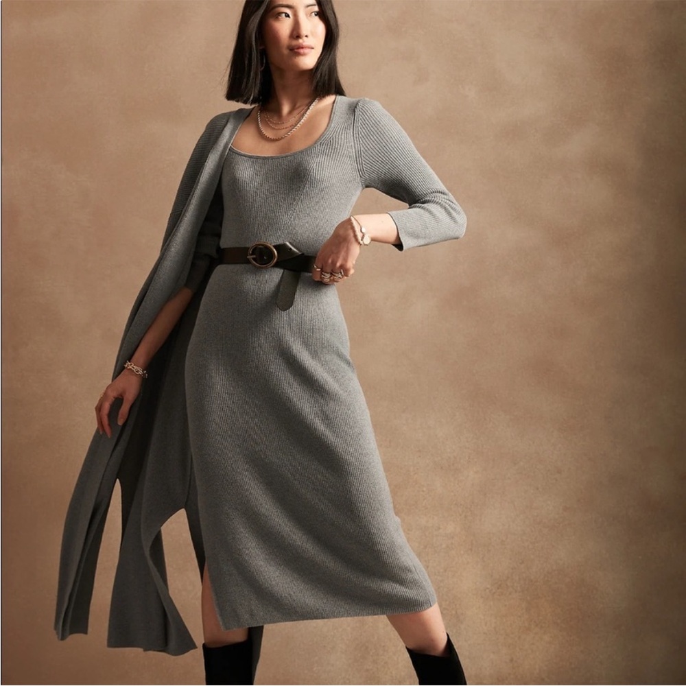 Banana Republic Gray Long Sleeve Dress
